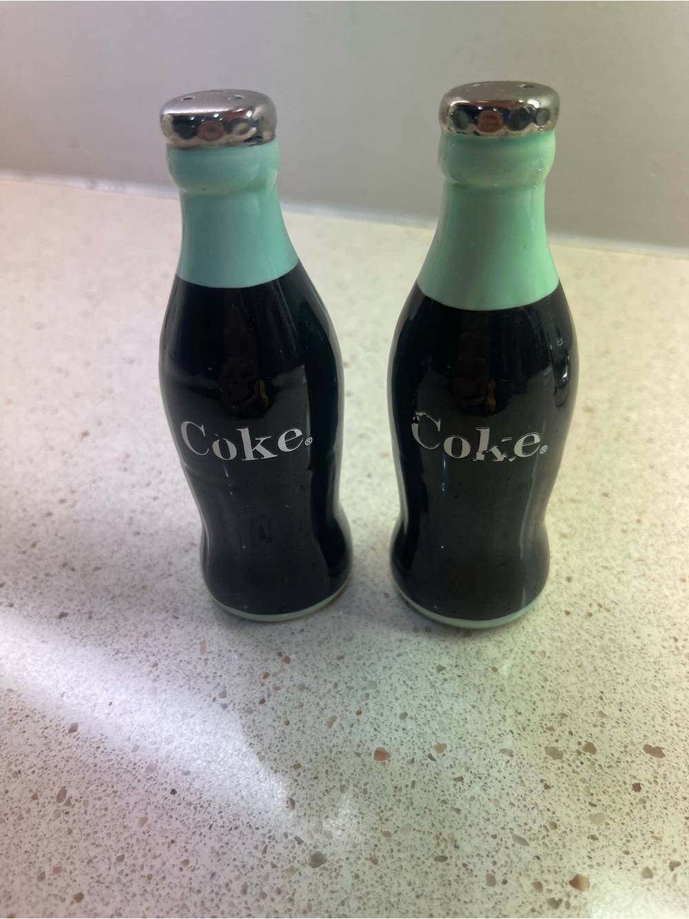 Mint Green Top Salt and Pepper Shakers - Modern Kitchen Set - Picture 5 of 10